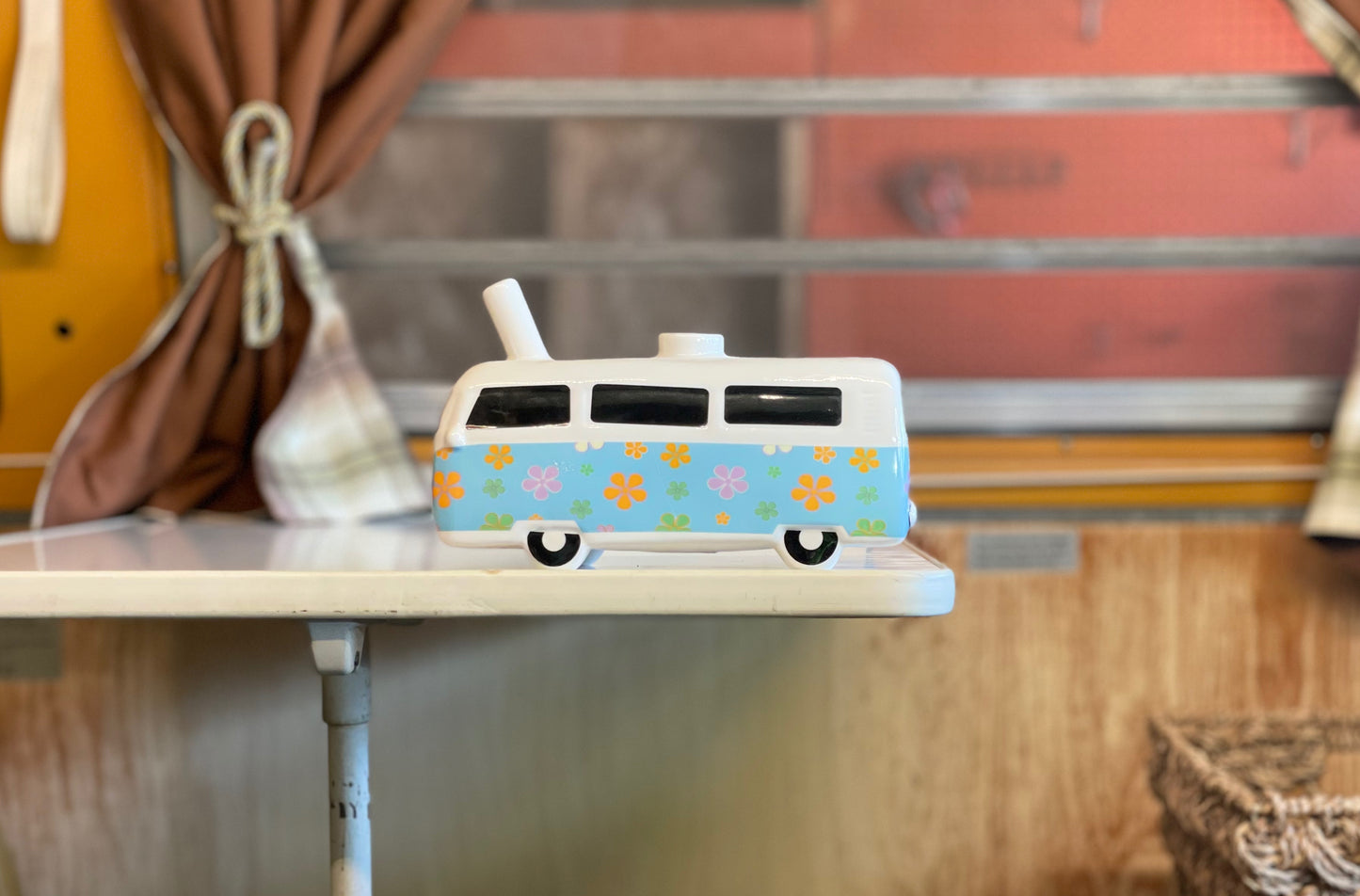 Retro Vintage Bus/Van Ceramic Water Pipe (for decorative use only)