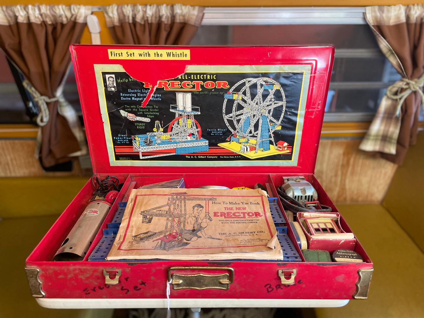 Vintage "First Set with the Whistle" Erector Set No. 8-1/2 - circa 1930s