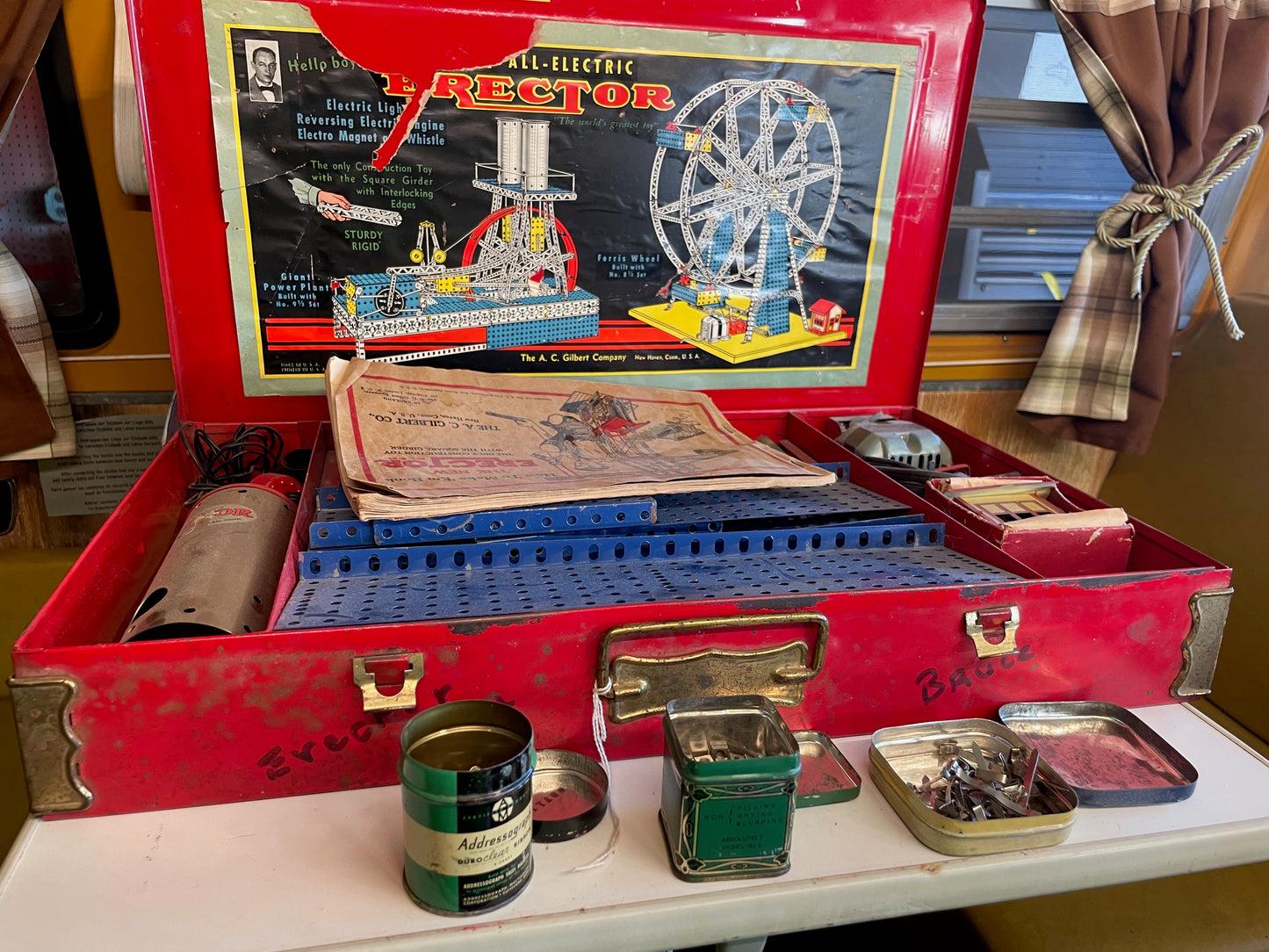 Vintage "First Set with the Whistle" Erector Set No. 8-1/2 - circa 1930s